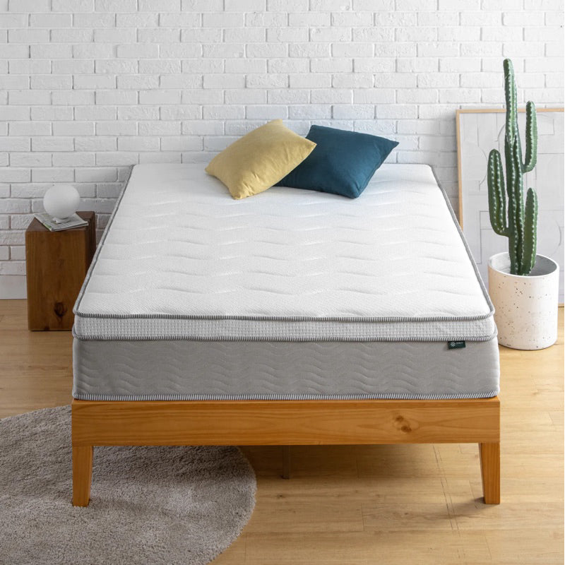 Zinus 30cm Euro Top Latex Hybrid ‘Cool’ Spring Mattress with Encasement (12”) - King