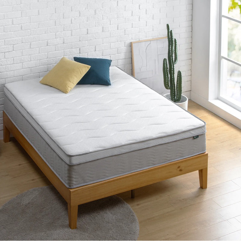 Zinus 30cm Euro Top Latex Hybrid ‘Cool’ Spring Mattress with Encasement (12”) - King